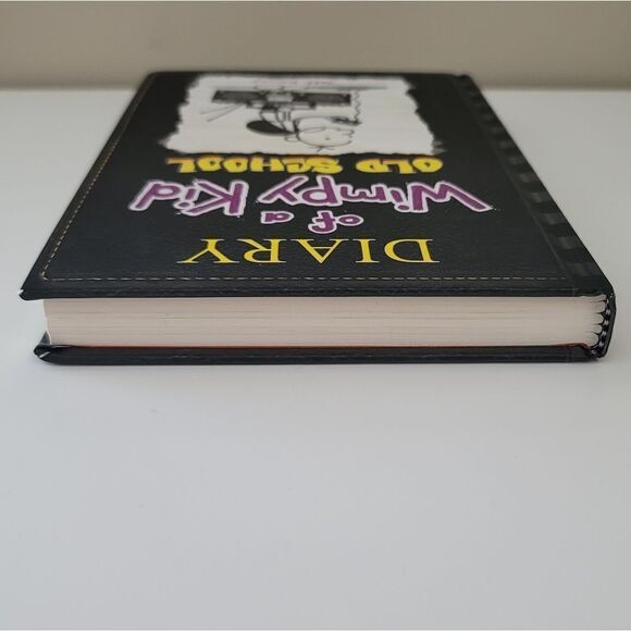 Diary of a Wimpy Kid Old School Jeff Kinney Book #1087 - Picture 6 of 8